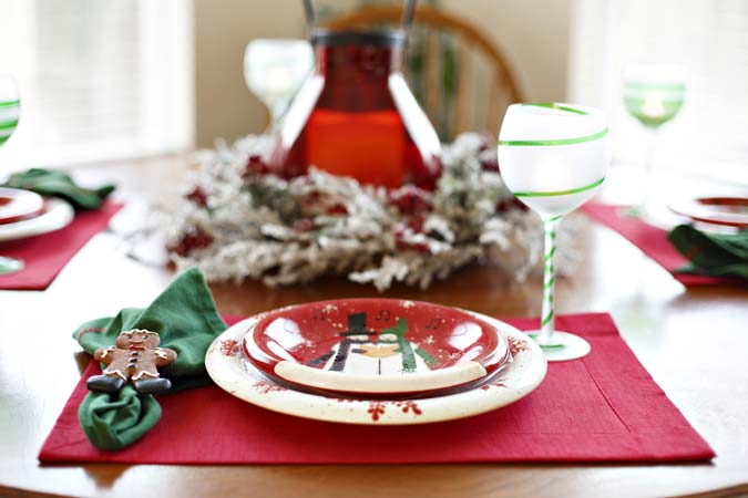 5 Ways To Make Your Home Smell Like the Holidays